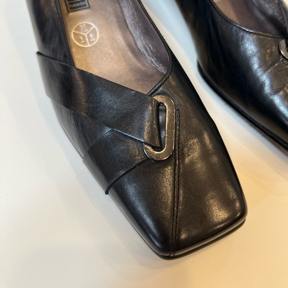 Gabor Leather Square Toe Black Block Heels - Picture 6 of 13